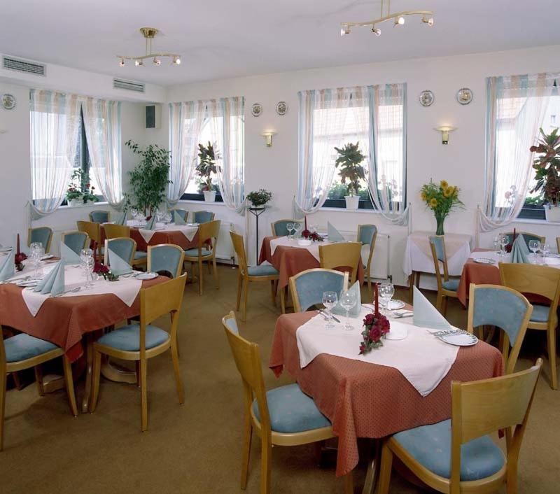 奥肯海姆酒店 Ockenheim 外观 照片